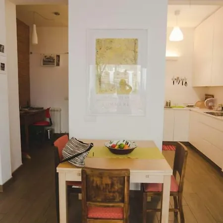 Charming In The Centre With Garden Lissabon